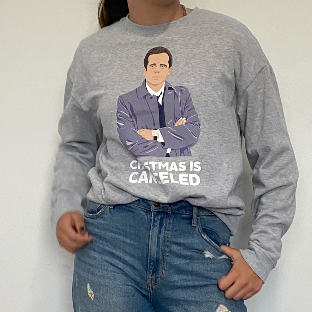 Gray Micheal Scott Sweatshirt - Medium
